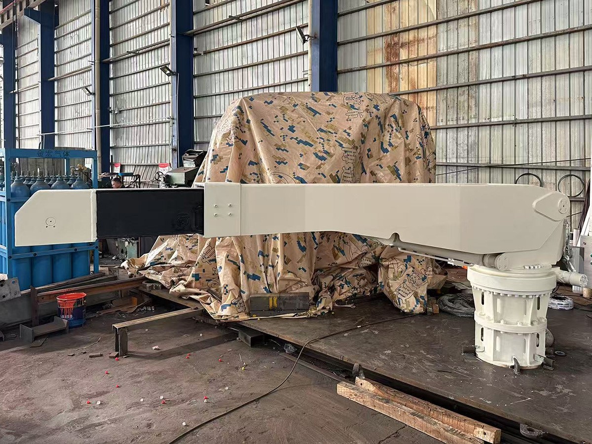 yacht crane yacht crane