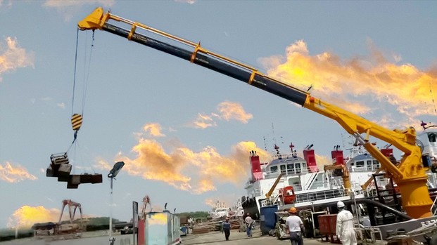 marine telescopic boom crane marine telescopic boom crane